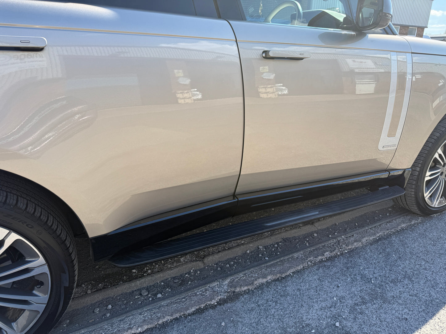 Premium Electric Deployable Side Steps for Range Rover L460 (2022+) | Standard & LWB | PHEV Compatible