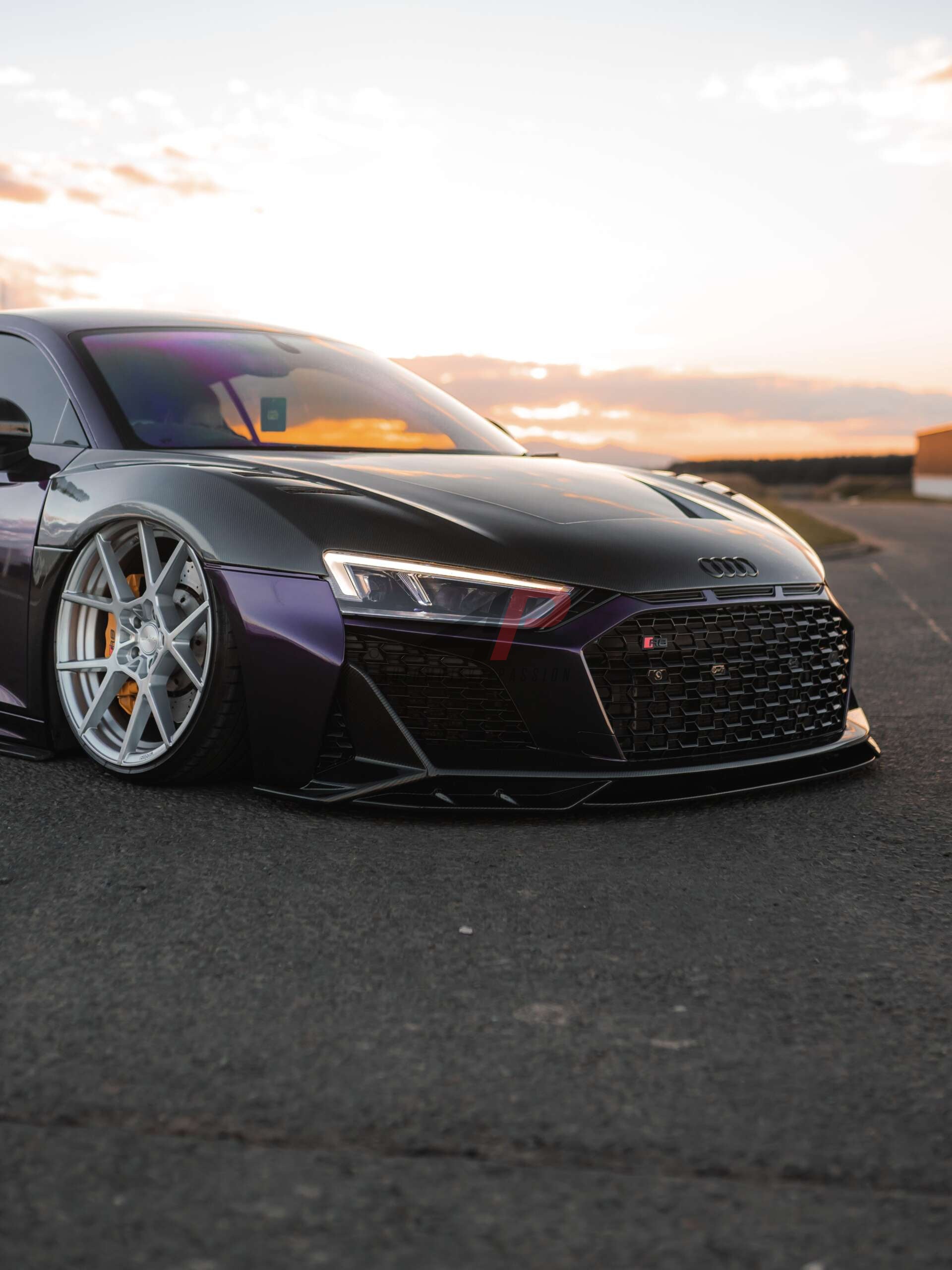 Audi R8 Gen 2 FL 2019- Carbon Fibre Front Splitter