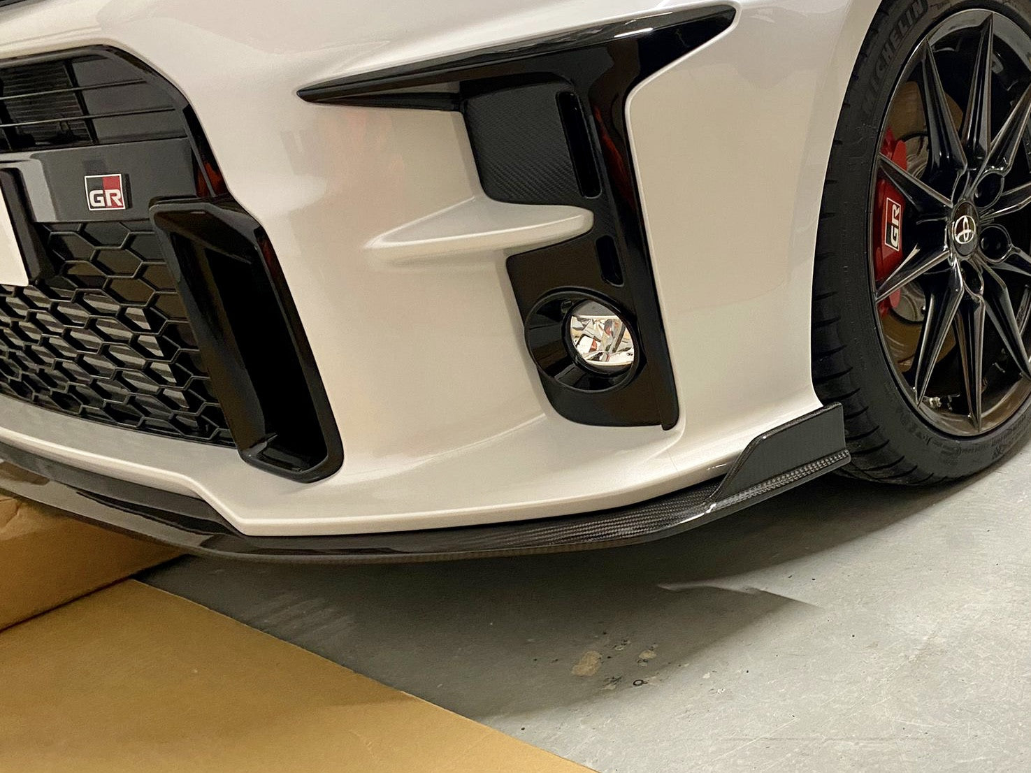 Toyota Yaris GR Dry Carbon Front Splitter