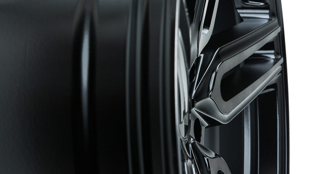 Vossen HF-1 Hybrid Forged Alloy Wheels