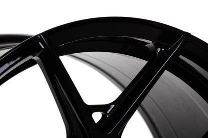 Vossen HF-5 Hybrid Forged Alloy Wheels