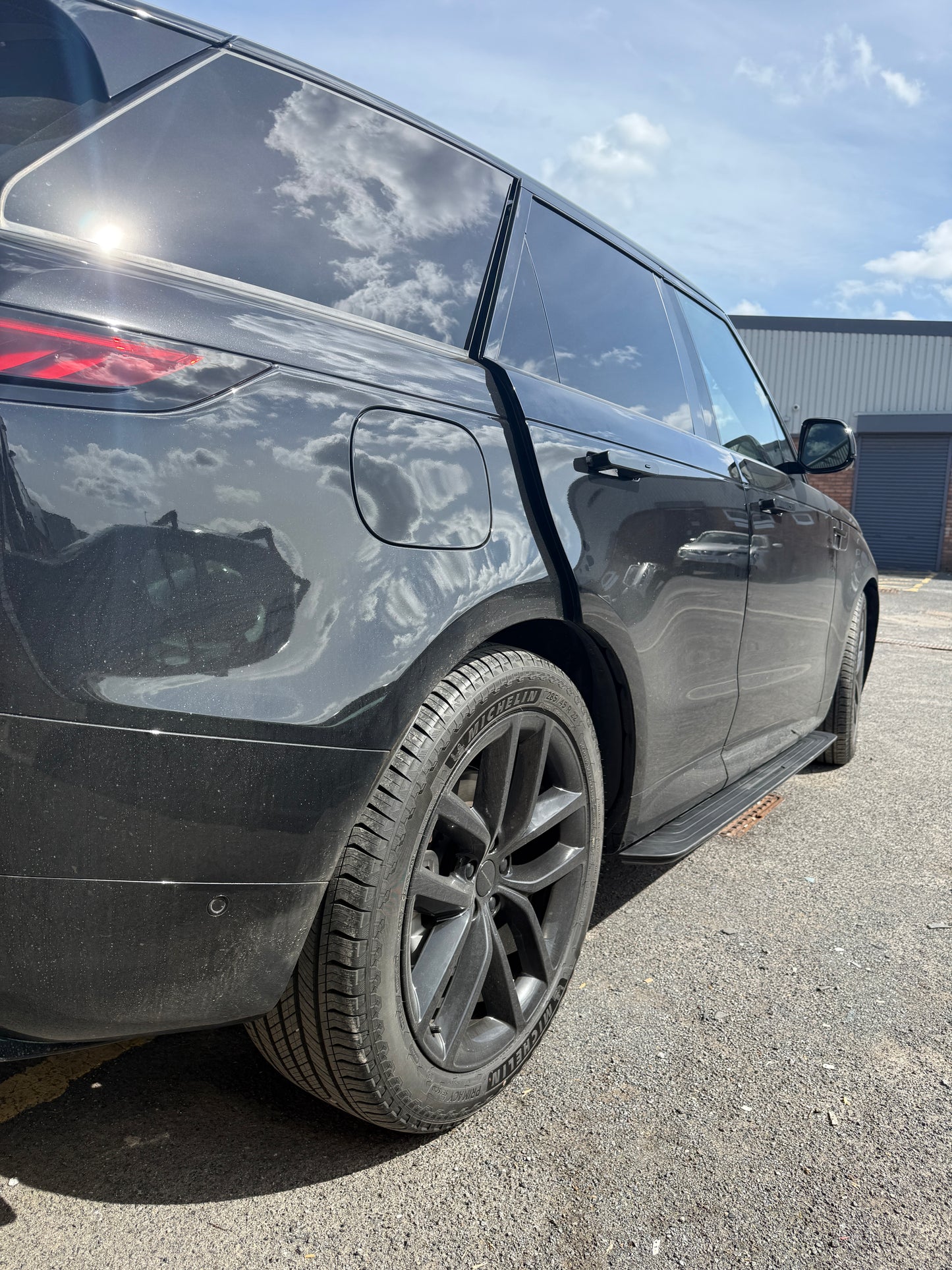 Electric Deployable Side Steps for Range Rover Sport L461 (2022+) | Automatic Running Boards | PHEV Compatible