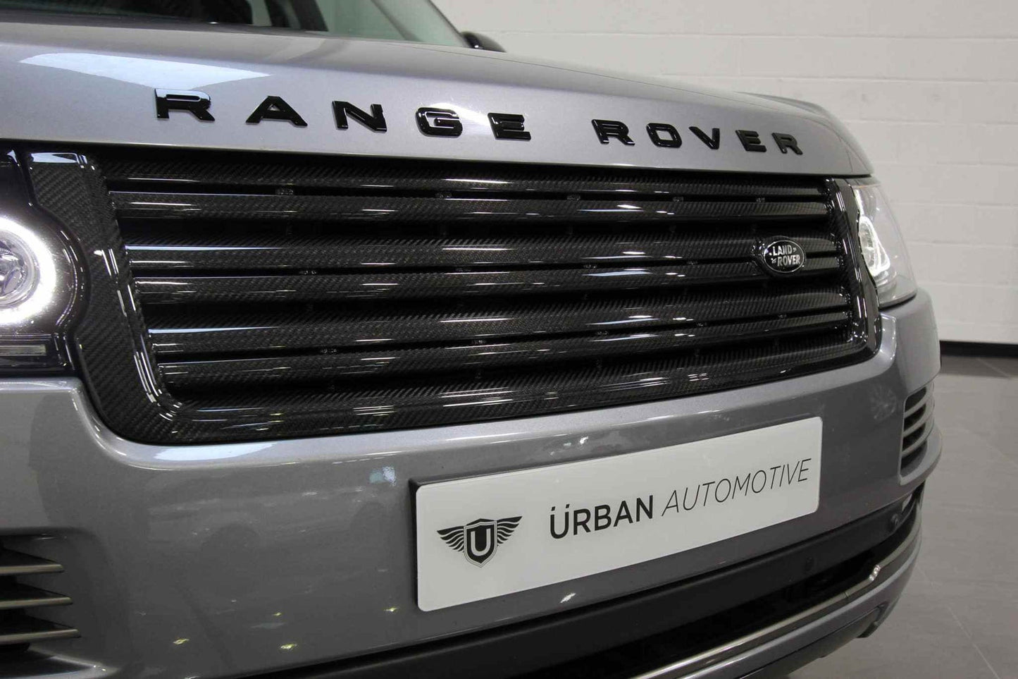 Urban Automotive - Carbon Fibre Autograph Grille for Range Rover Vogue